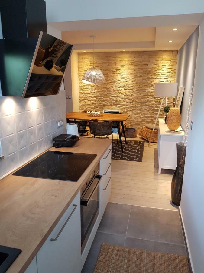 Evamaria Apartments Пореч Экстерьер фото