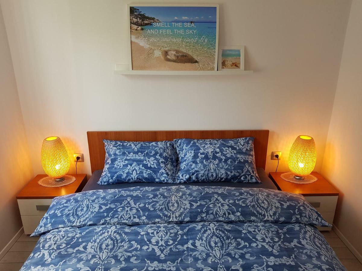 Evamaria Apartments Пореч Экстерьер фото